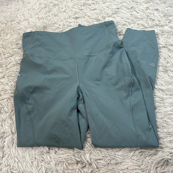 Lululemon Base Pace High-Rise Crop 23" - Picture 1 of 6